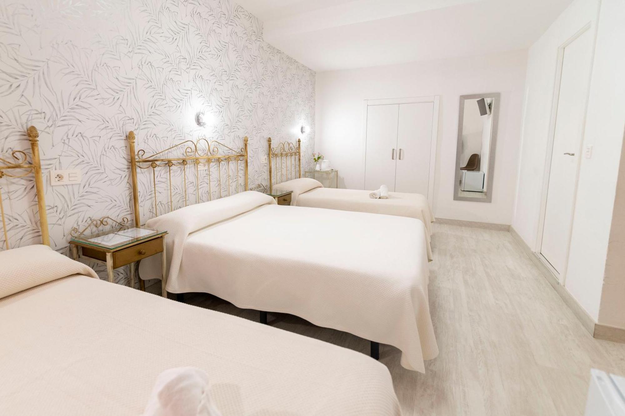 Hotel Manzanito Antequera Exteriör bild