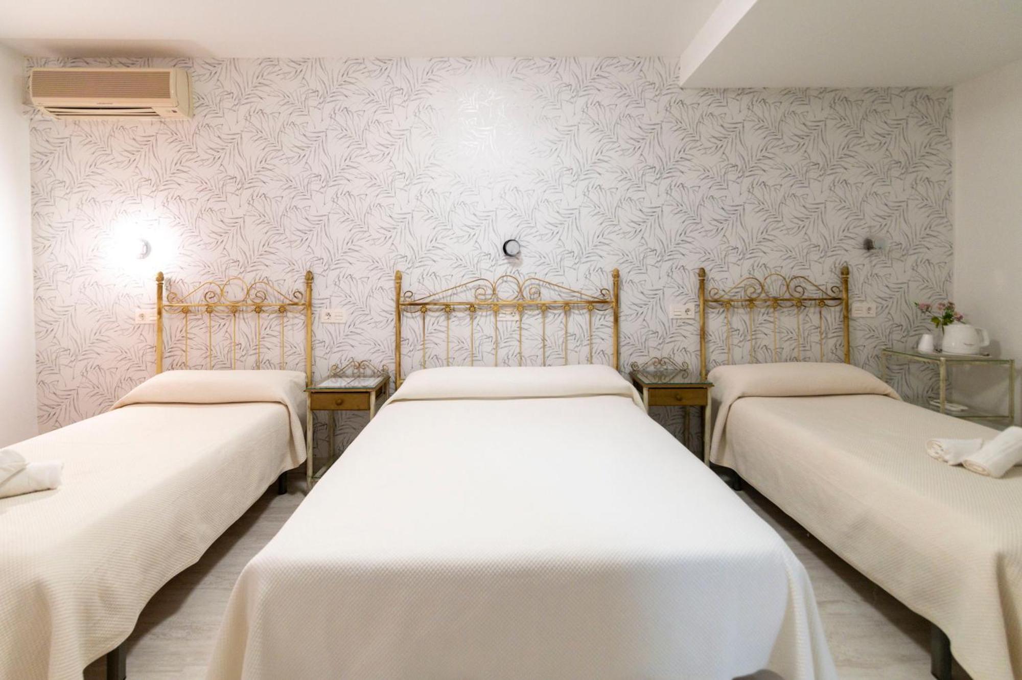 Hotel Manzanito Antequera Exteriör bild