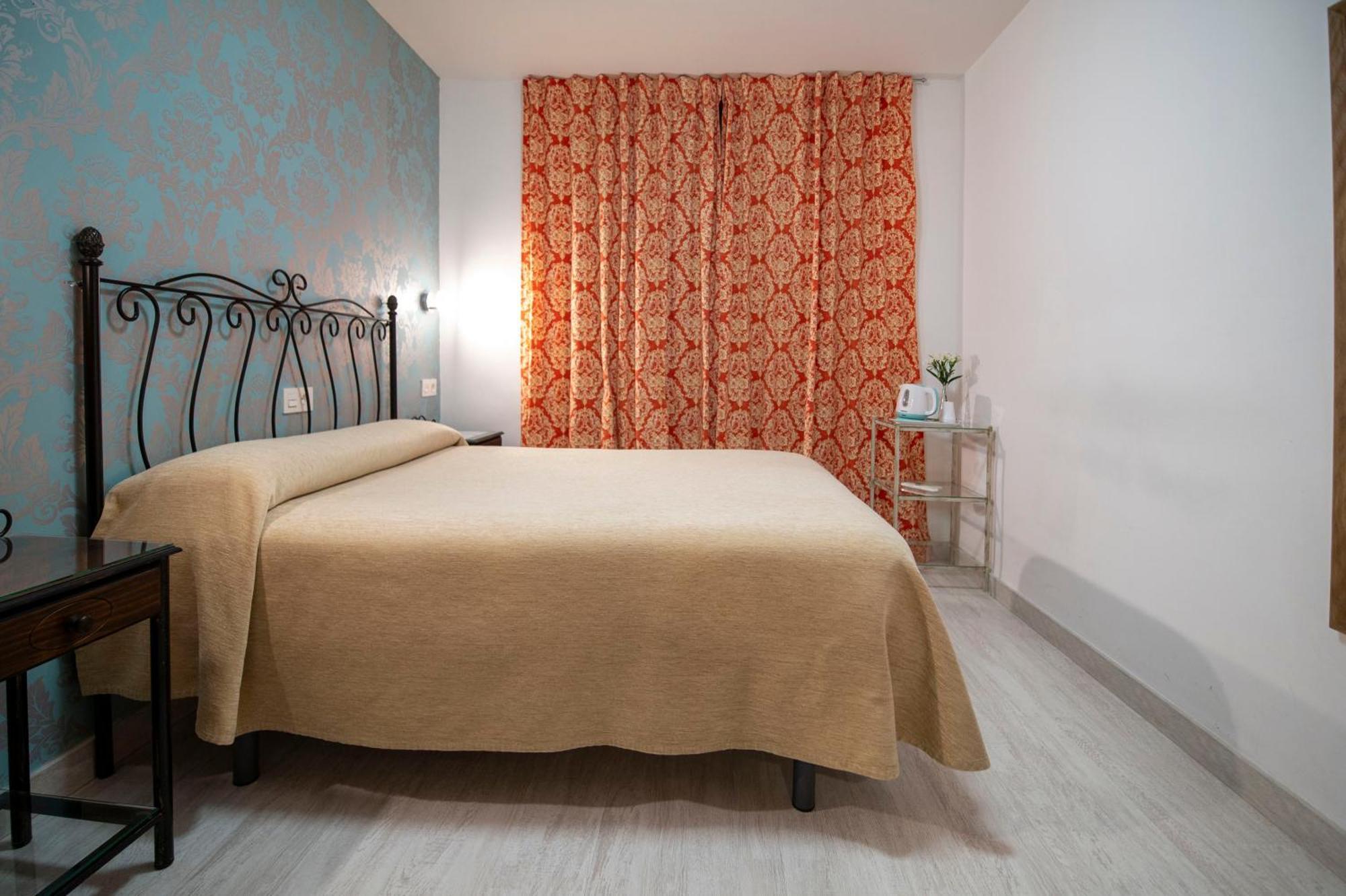 Hotel Manzanito Antequera Exteriör bild